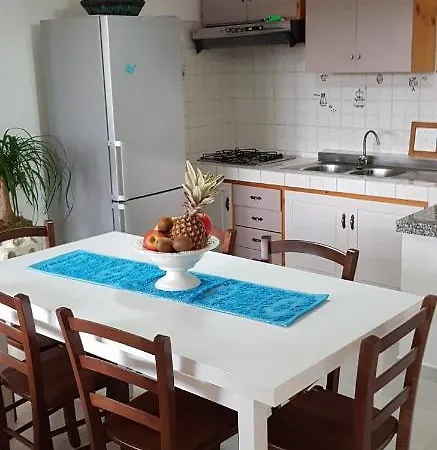 Chia Villa I Pini Azzurri * Chia