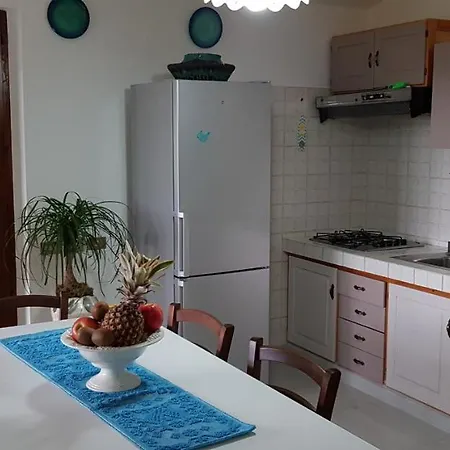 Semesterbostad Chia Villa I Pini Azzurri Chia