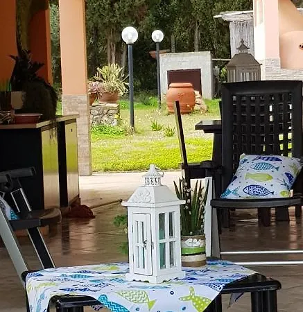 Semesterbostad Chia Villa I Pini Azzurri Chia