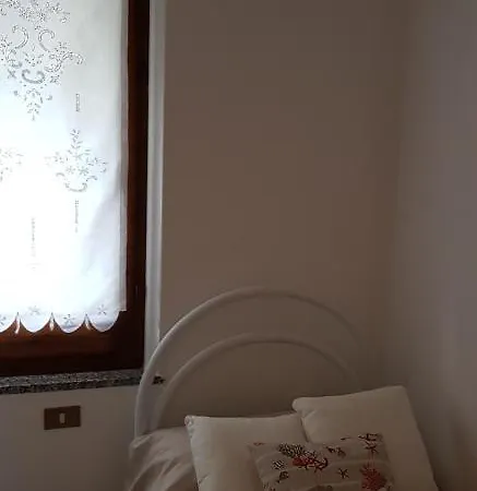 Chia Villa I Pini Azzurri Semesterbostad *
